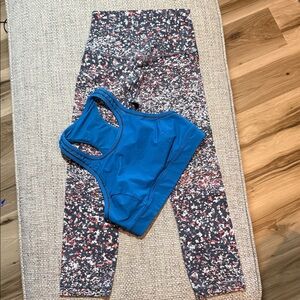 Lululemon Align Cropped Leggings and Bra - Flaws‎